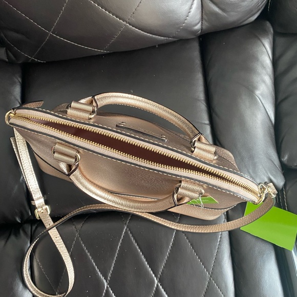 NWT Metallic Kate Spade bag - Picture 6 of 6